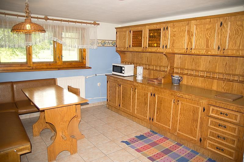 Hacjenda - Apartamenty I Pokoje Goscinne Czarna Gora Exterior photo