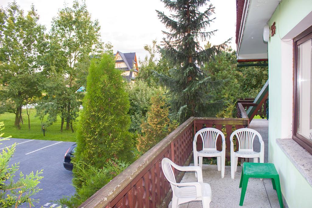 Hacjenda - Apartamenty I Pokoje Goscinne Czarna Gora Exterior photo